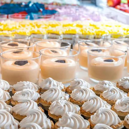 Port Fiesta Park Hotel 3*