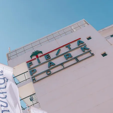 Port Fiesta Park Hotel 3*