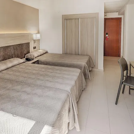 Port Fiesta Park Отель