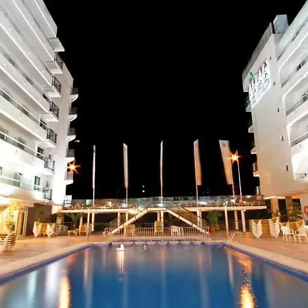 Port Fiesta Park מלון בנידורם