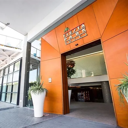 Port Fiesta Park Hotell